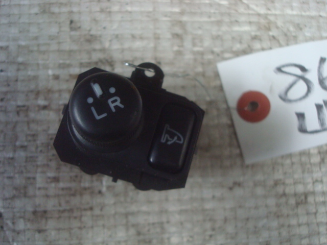 86 ムーヴ L175S 電動格納 ドアミラースイッチ拍卖