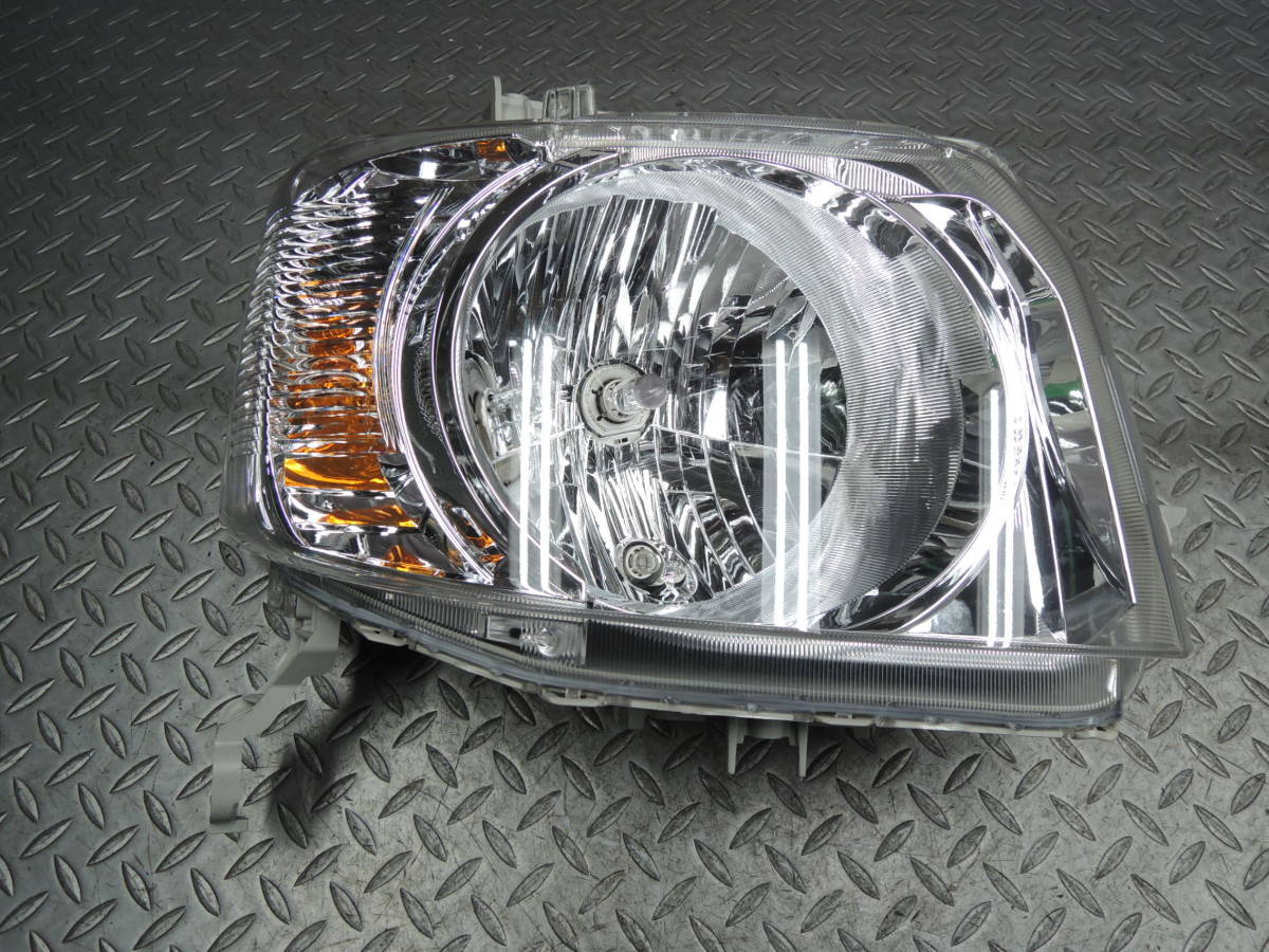 【ジャンク品】 N-BOX ホンダ 純正 R/右 ヘッドライト/ランプ STANLEY P9911 中古 JUNK HONDA #T拍卖