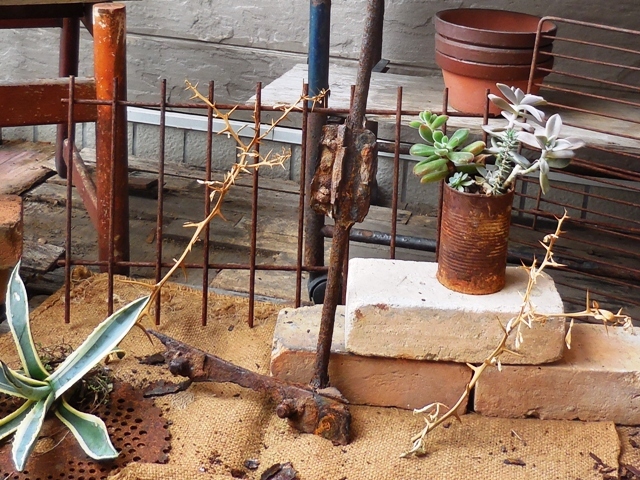 365.1◆クール 男前インテリア ジャンク鉄の棒◆絵になる 小さな空間 ナチュラル シャビー ベランダ ガーデン◆ガーデニング雑貨 通販 販売拍卖