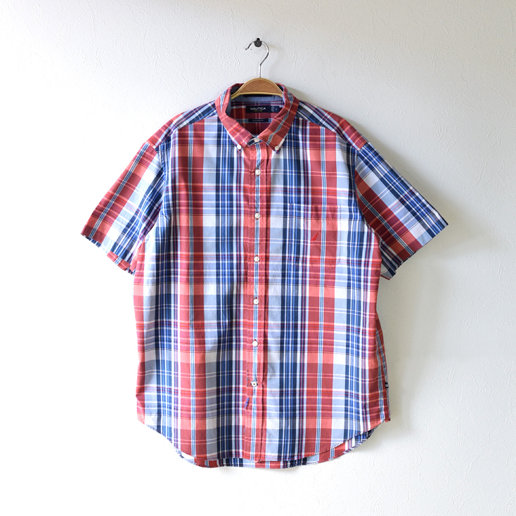 【送料無料】NAUTICA 半袖シャツ チェック柄 BDシャツ ワンポイントロゴ ノーティカ 古着 CB0260拍卖