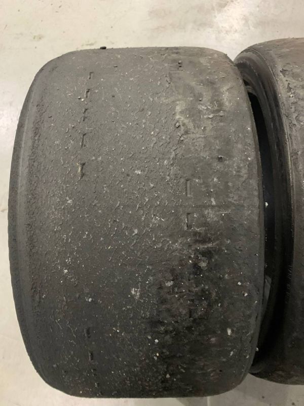 中古2本セット フージャー 295/30ZR18 ドラスリ タイムアタック A7 295-30-18 Hoosier Sタイヤ ジムカーナ 周回レース タイムアタック拍卖