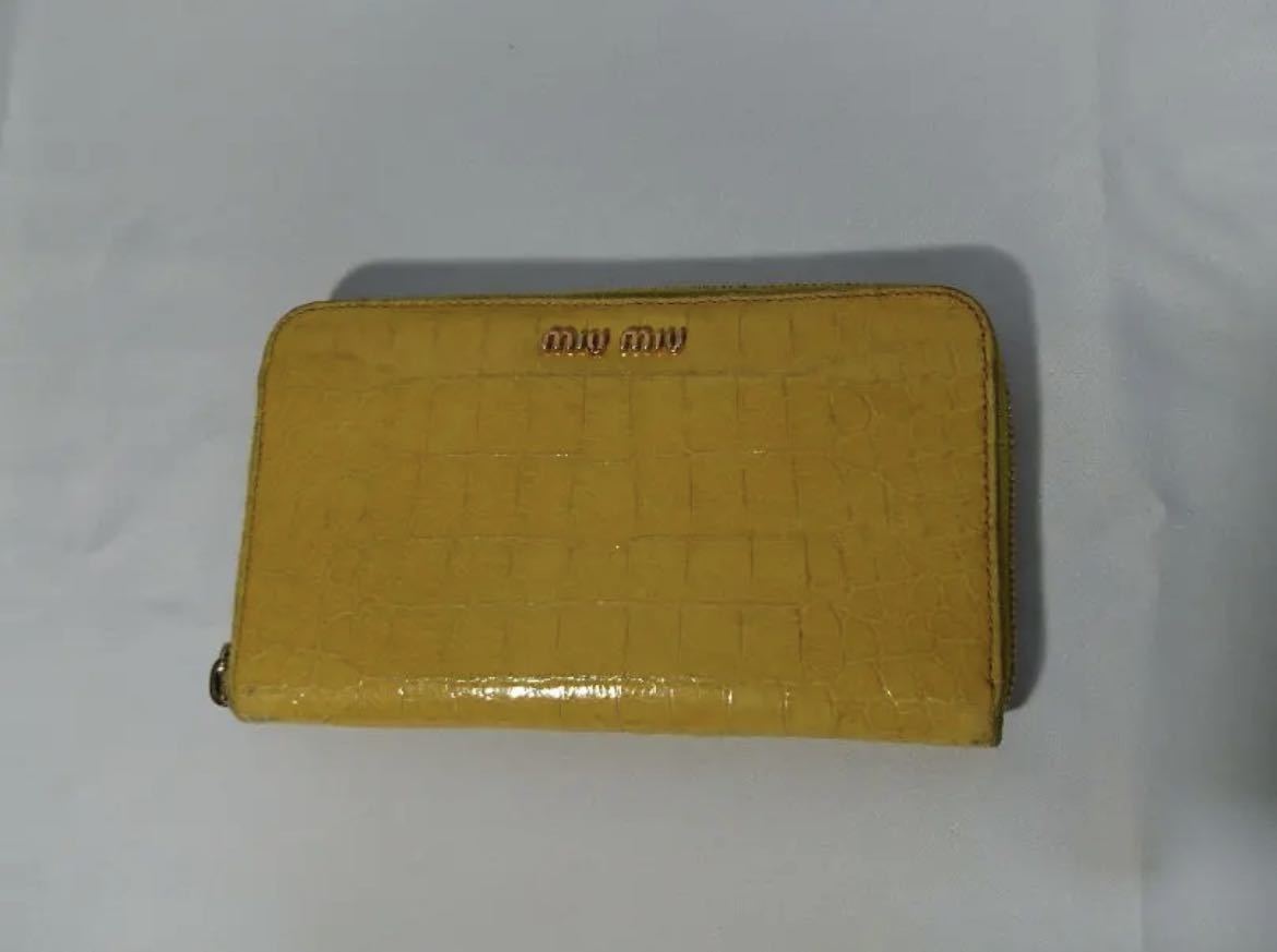 本物ミュウミュウ miumiu 長財布 ファスナーイエロー拍卖