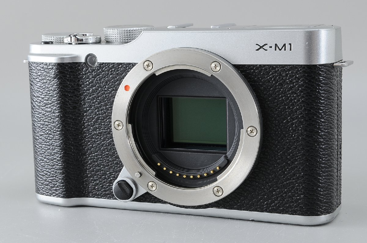フジフィルム FUJIFILM X-M1 ボディ シルバー #12941拍卖