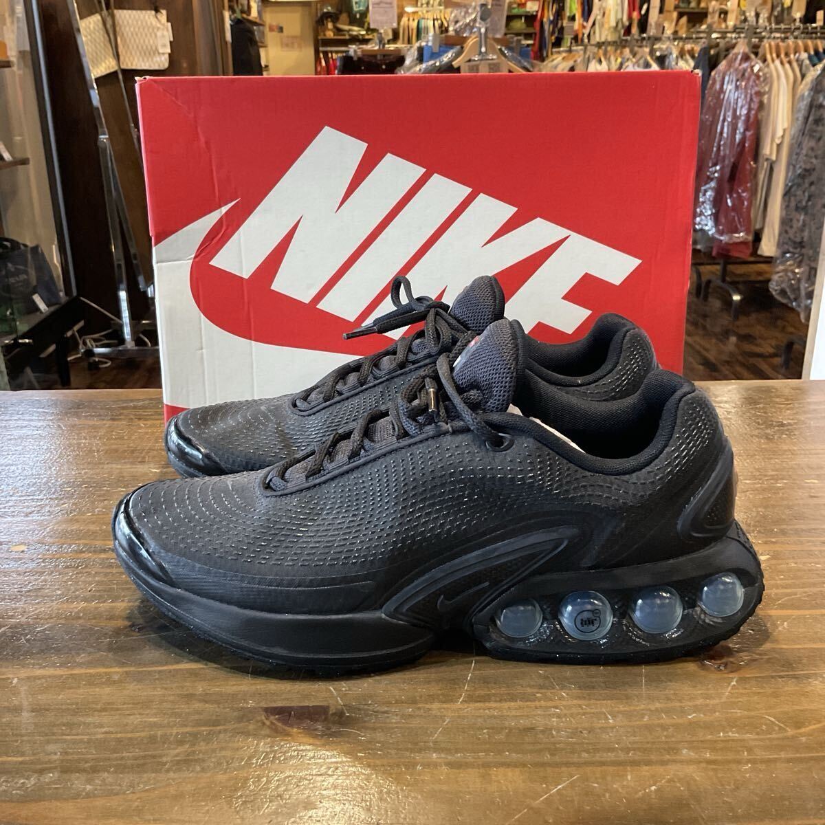 NIKE ナイキ AIR MAX DN エアマックス DN ローカットスニーカー ブラック DV3337-006 Size US9 (27.0cm) 中古品 拍卖