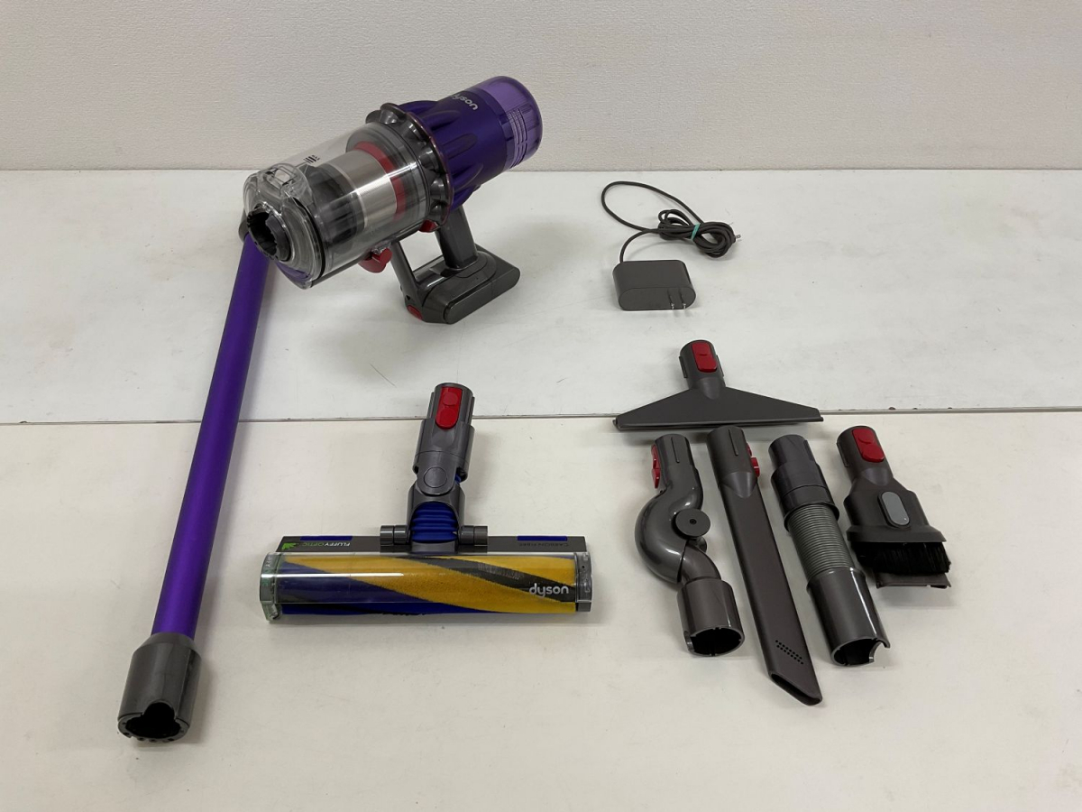 【E750】中古品 dyson SV18(2020年製) ※説明欄必読 動作確認・簡易清掃済み コードレスクリーナー ダイソン拍卖