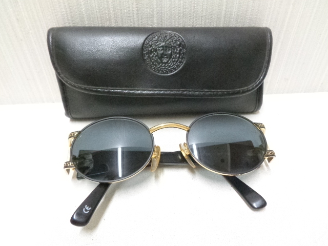 GIANNI VERSACE ジャンニヴェルサーチ サングラス メデューサ MOD.S60 COL.16L ケース入り拍卖