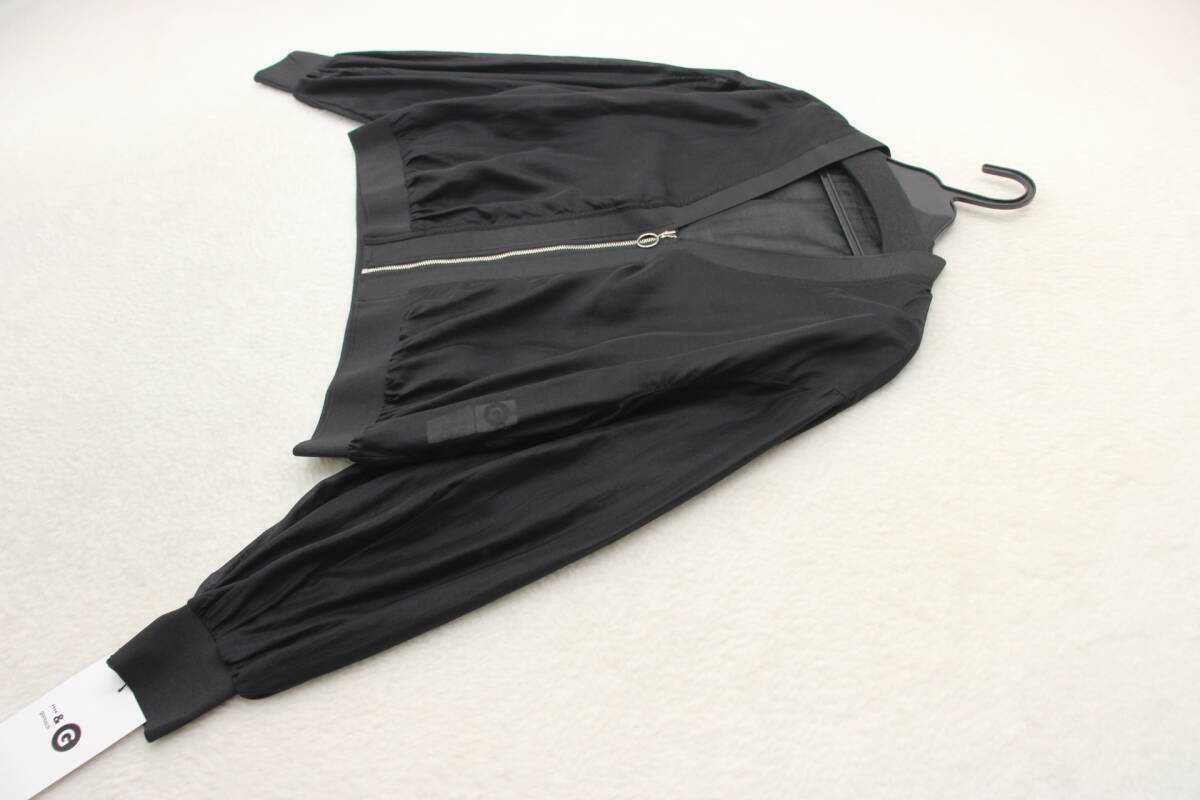 4344 新品 シアーVネックZIPブルゾン 定価¥16,500税込み拍卖