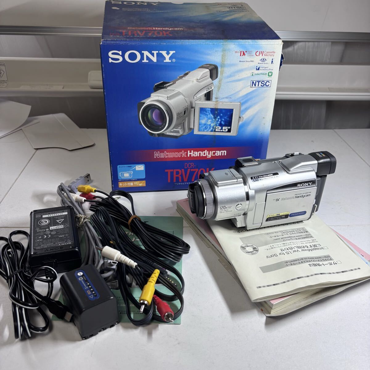 瀧511 SONY ソニー DCR-TRV70 デジタルビデオカメラ Handycam ハンディカム ビデオカメラ 元箱付拍卖