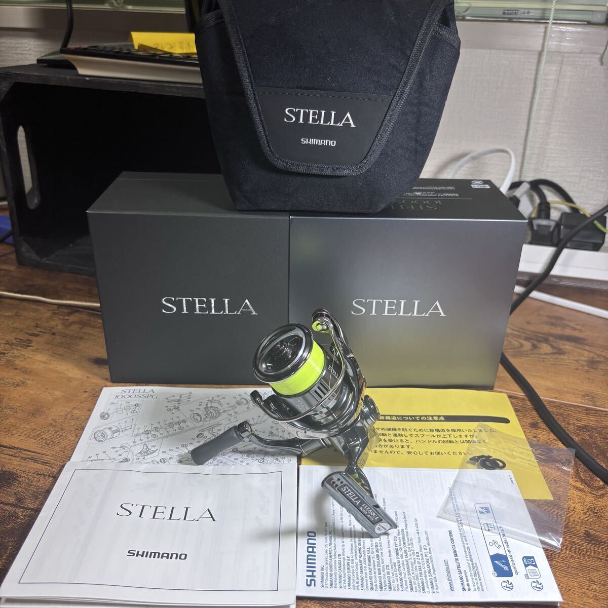 瀧511 【極美品】 SHIMANO シマノ STELLA ステラ 22ステラ 1000SSPG スピニングリール アジング 箱付 保存袋付 ほぼ未使用拍卖