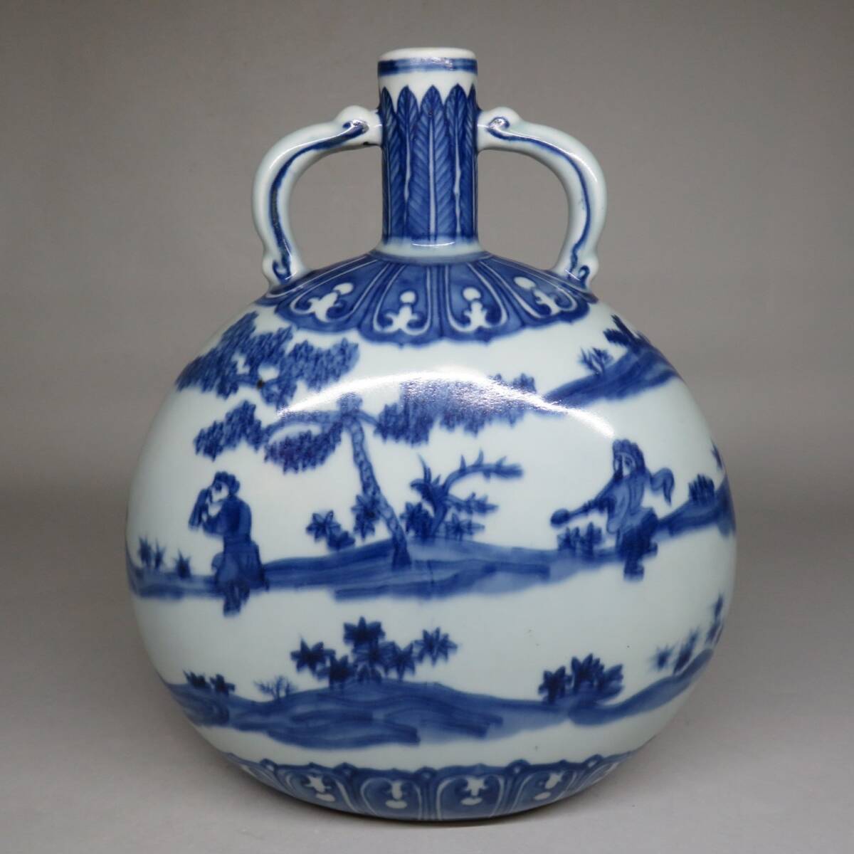 【東】明時代 青花人物文双耳扁壷 古染付 中国美術/古美術・骨董品 lot:61713拍卖