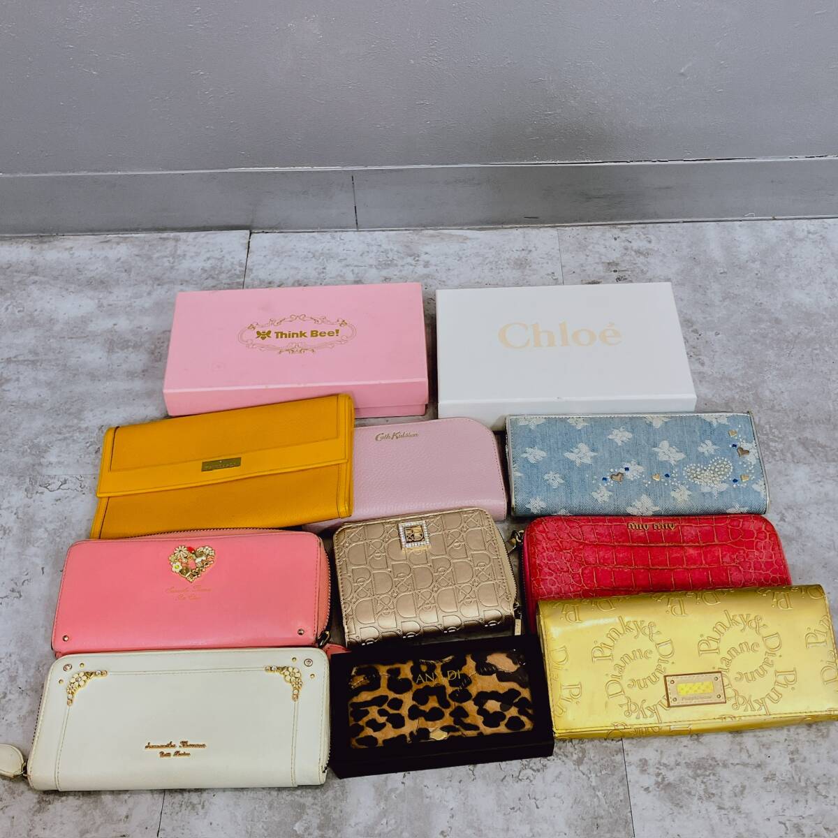 D1536○ 卸売 レディース 長財布 Chloe クロエ Thinkbee! シンクビー MIUMIU ミュウミュウ ピンダイ サマンサ キャスキッドソン拍卖