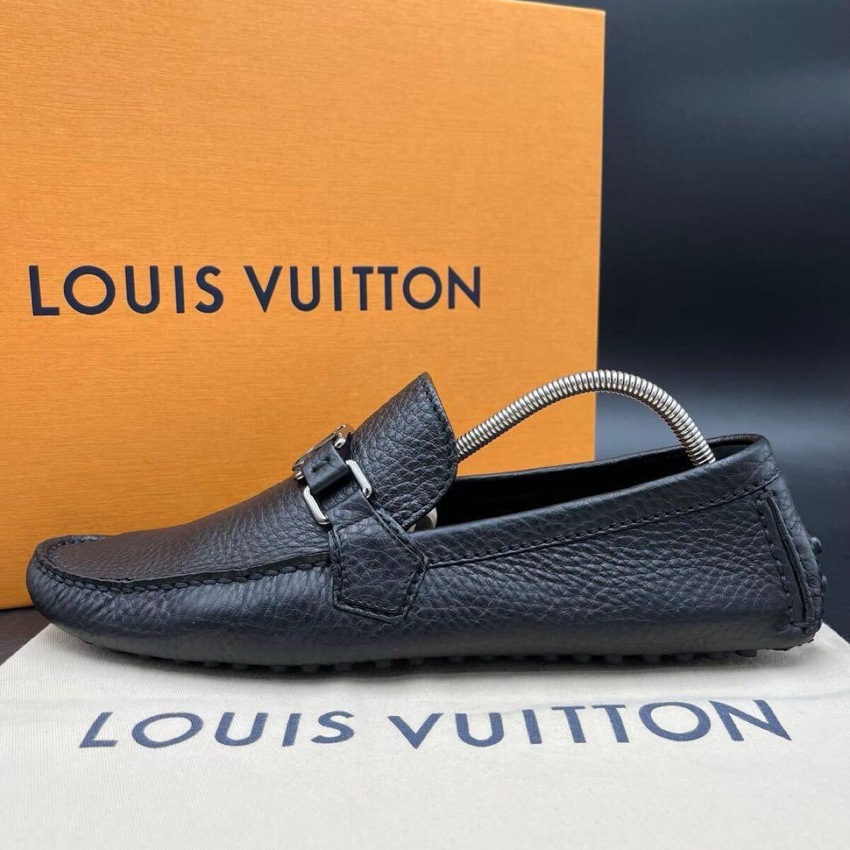 1円 【美品】 LOUIS VUITTON ルイヴィトン LVロゴ レザー 黒 ブラック メンズ ドライビングシューズ ローファー 靴 シューズ 26.5cm相当拍卖