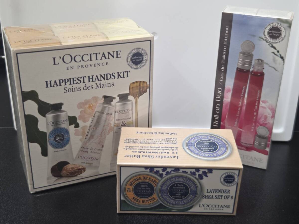 K419 【未開封品】 LOCCITANE ロクシタン ハッピエストハンドキット ピオニーオードトワレ ロールオン ラベンダー シアバター セット6拍卖