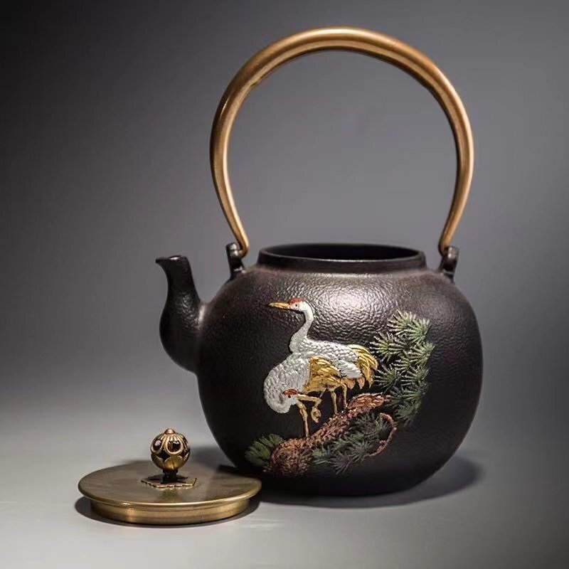 新品☆提梁鉄瓶 老鉄瓶 鋳鉄製鉄瓶 やかんを沸かす お茶の道具 手作り コーティングなし ティーポット 1.4L拍卖