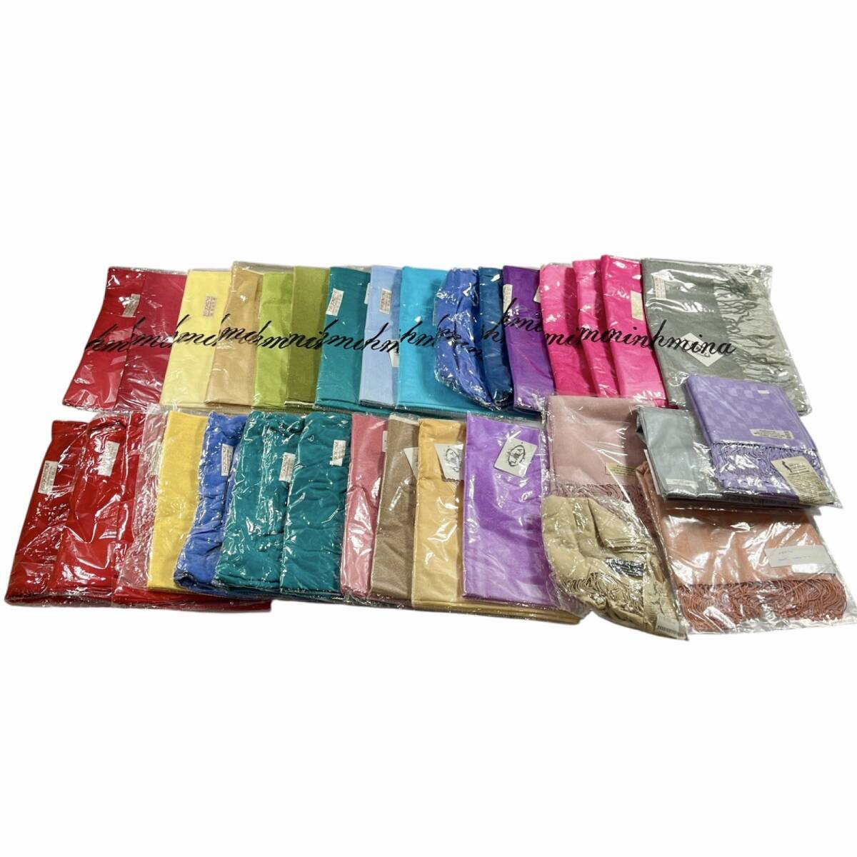 ★ ストール 約32点 まとめ商品 PASHMINA HongKong Madam NPI LALA Boutique など 未使用 卸 現状品 4.1kg拍卖
