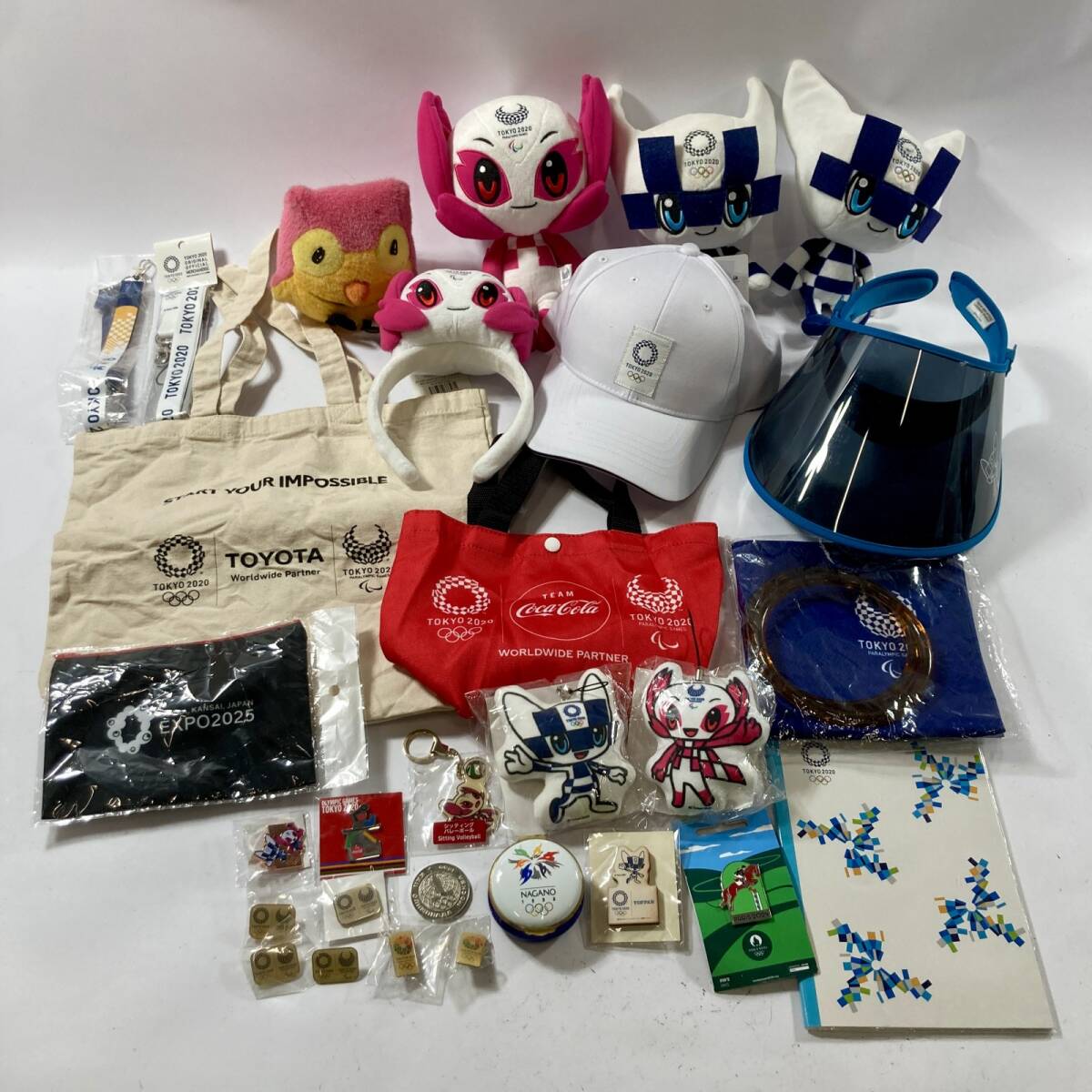 ★ 東京オリンピック関連 グッズ まとめ商品 マスコット ピンバッジ キャップ トートバッグ 等 ソメイティ ミライトワ 記念品 現状品 1.5kg拍卖