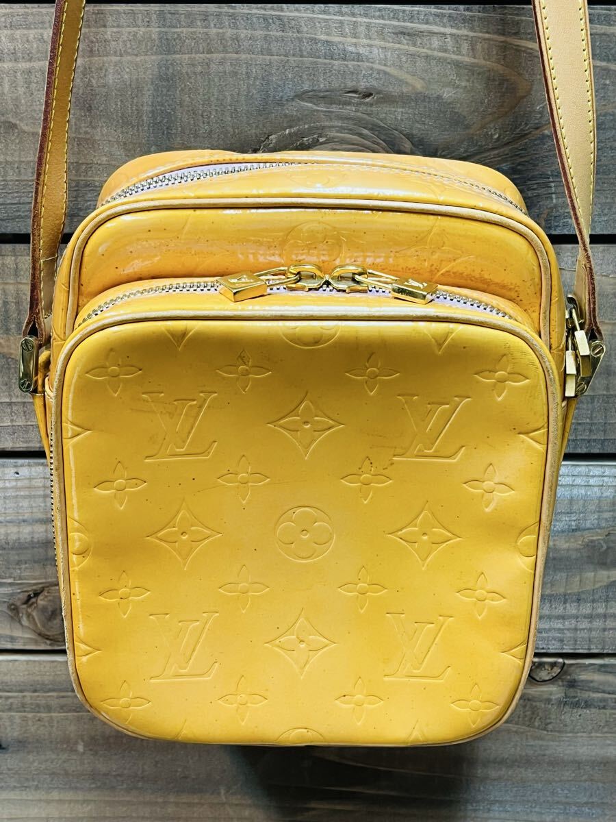 ◎ LOUIS VUITTON ルイヴィトン ヴェルニ モノグラム ショルダーバッグ 斜め掛け 中古拍卖