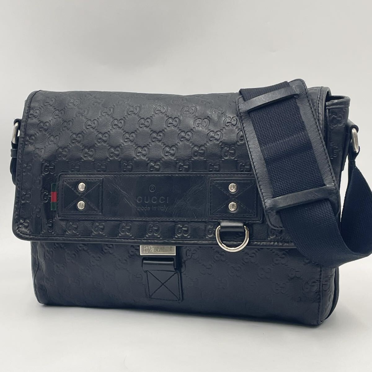 【美品】GUCCI グッチ シマレザー GGウェブ シェリーライン メッセンジャーバッグ ショルダーバッグ 斜め掛け クロスボディ ビジネス 黒拍卖
