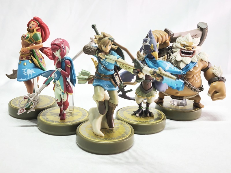 任天堂 アミーボ ゼルダの伝説 リンク(弓)+四人の英傑 5個セット ブレワイ 本体のみ 現状販売品 amiibo 同梱OK 1円スタート★M拍卖