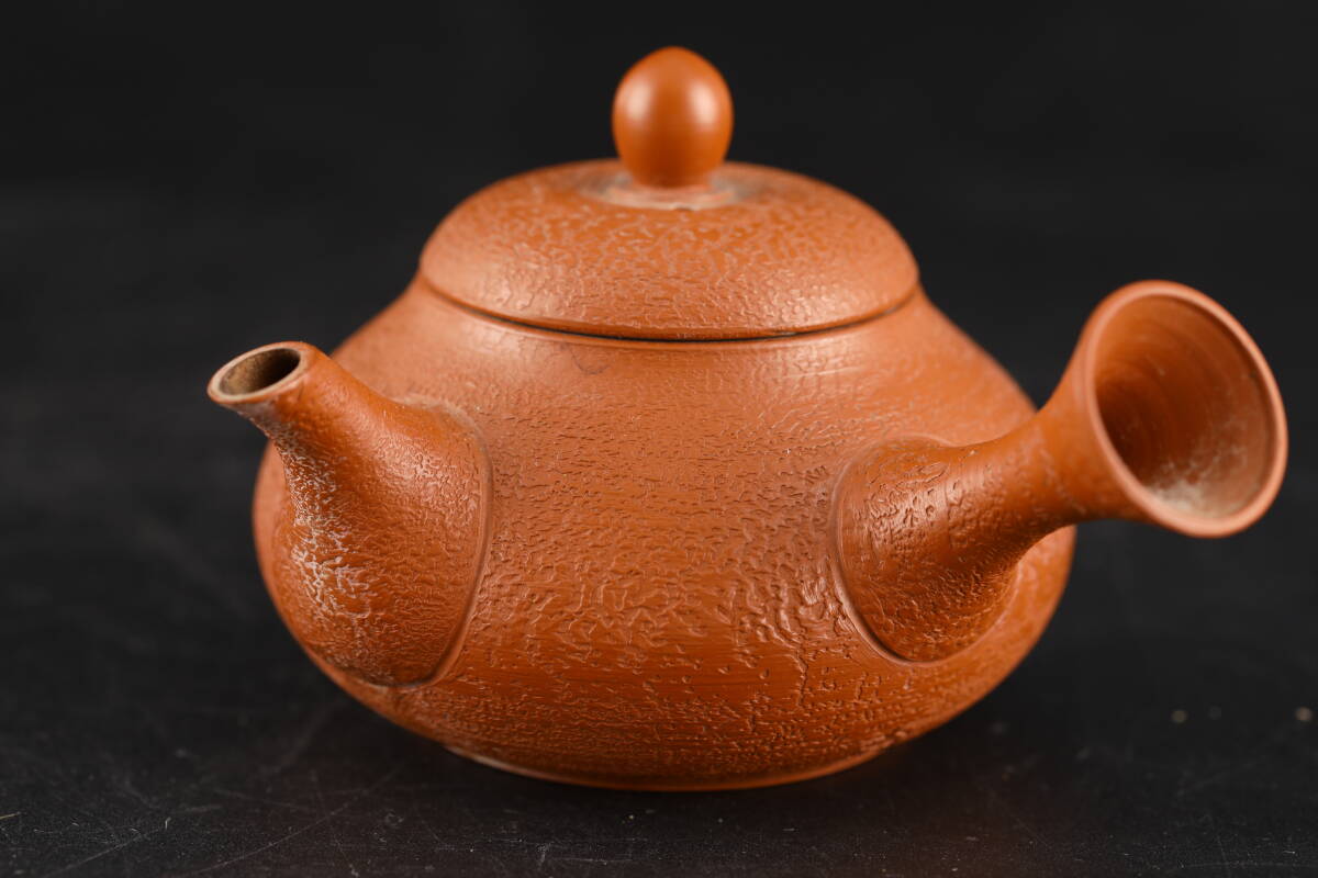 【京蔵】常滑名工 小陶二 作 朱泥 松皮肌 横手急須 煎茶道具 骨董 古美術拍卖