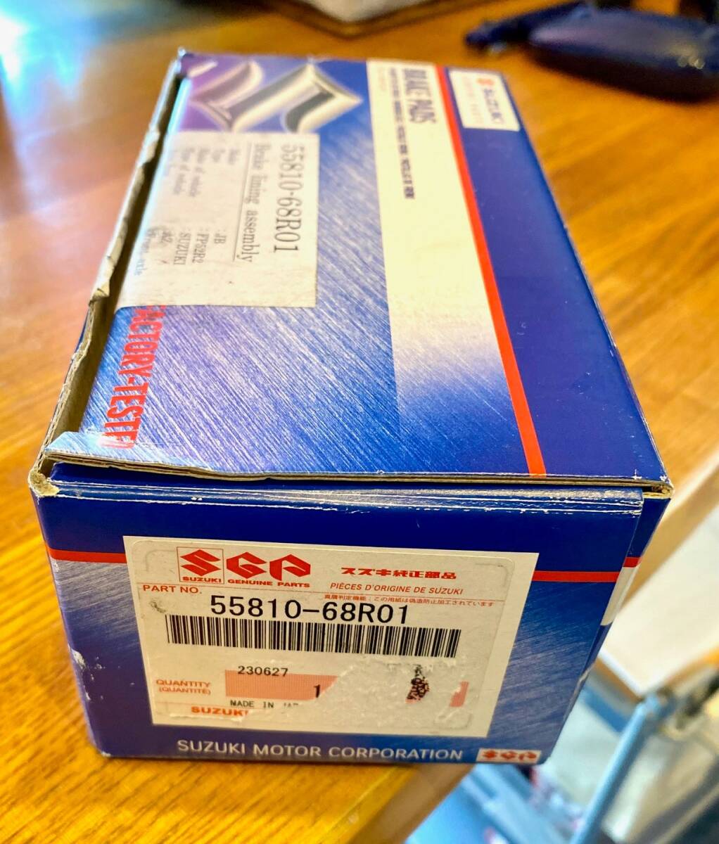 送料無料【新品】スズキ純正 フロントブレーキパッド スイフト スイフトスポーツ ZC33S ディスクパッド 55810-68R01 SUZUKIブレーキパット拍卖