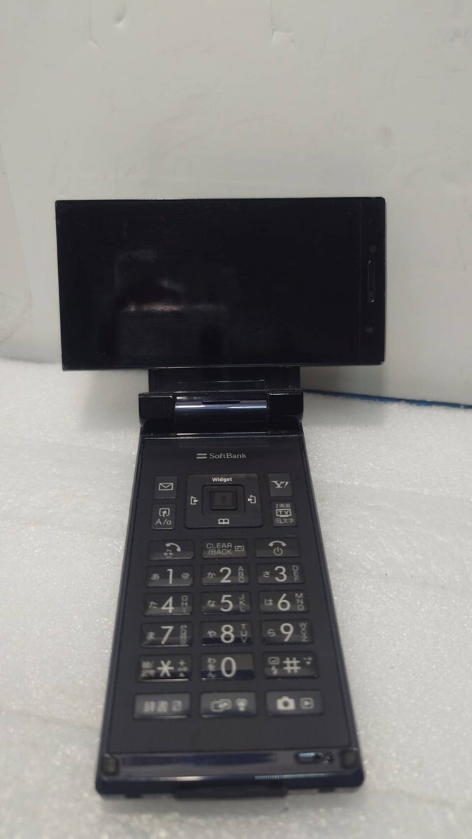 a35 携帯電話 ガラケー SH932 拍卖