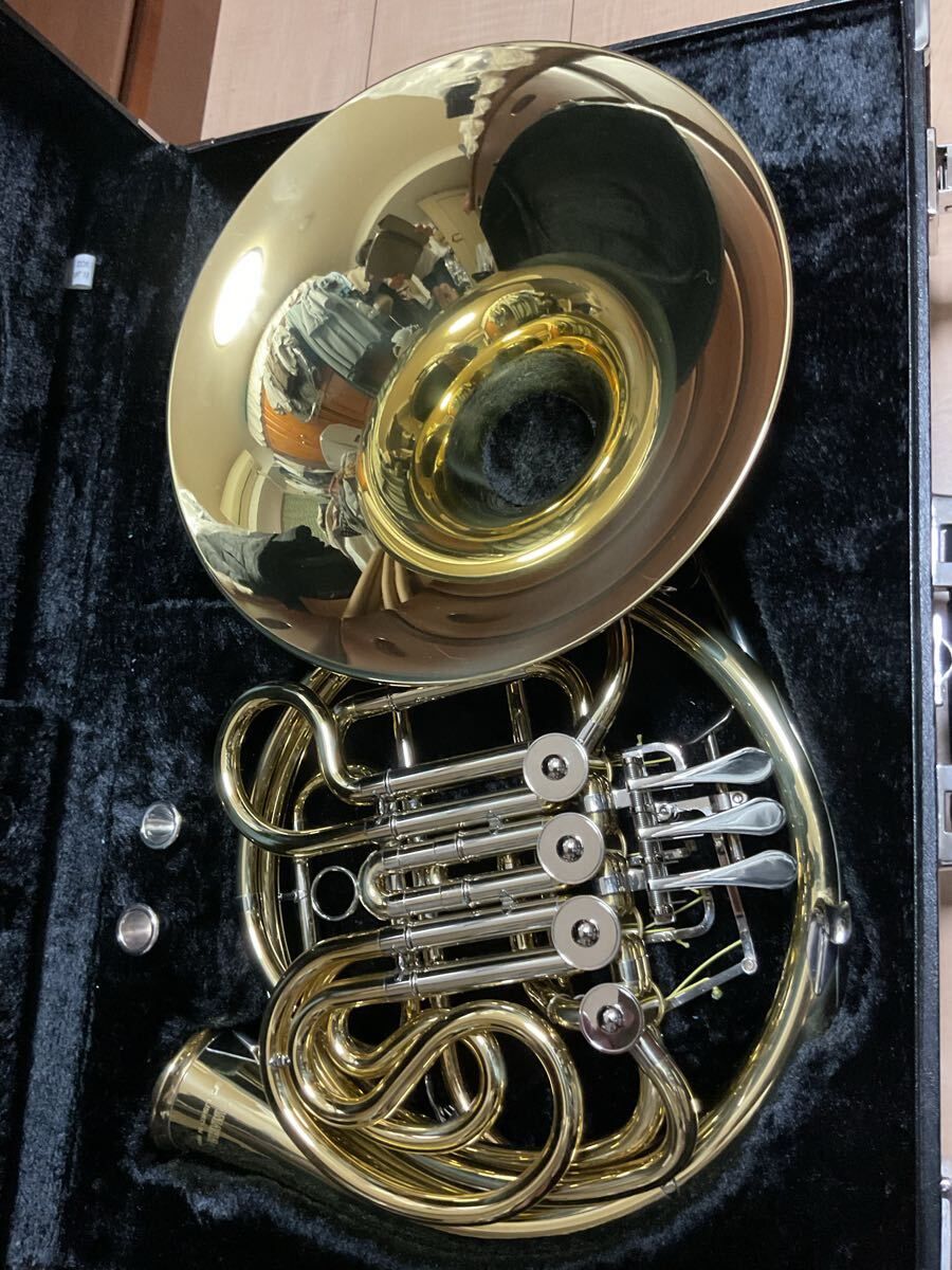 ほとんど新品 ヤマハ フルダブルホルン YHR-567D 動作確認済み 即演奏可能 送料込み拍卖