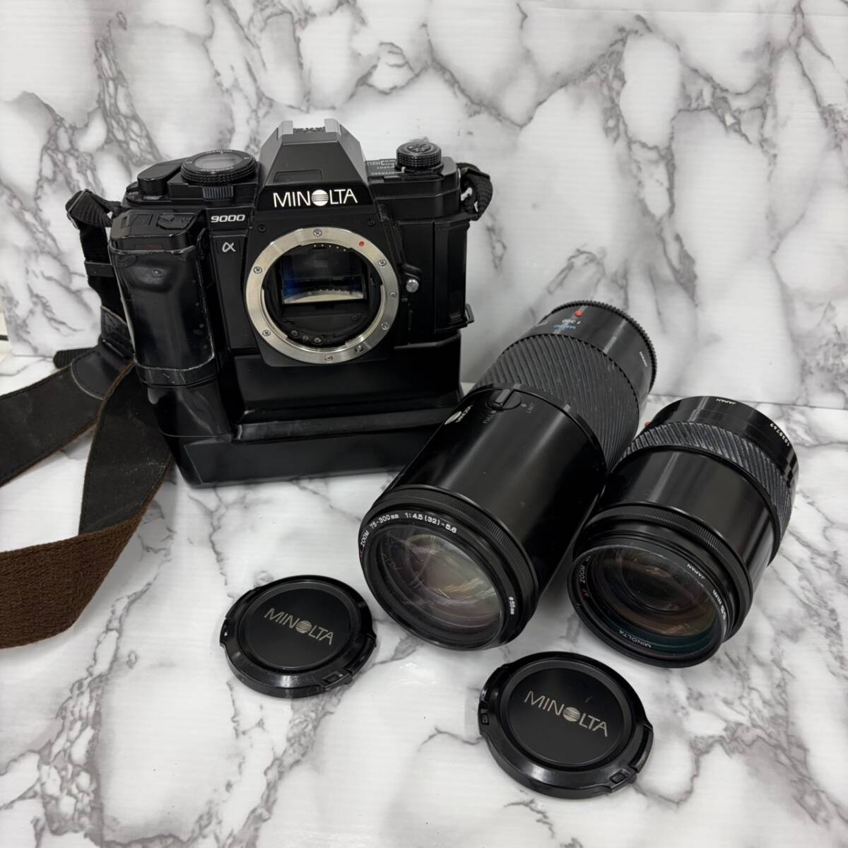 【G0602①〇?】 MINOLTA α-9000 75-300mm 1:4.5 (32)-56 35-105mm 1:3.5 (22)-4.5 フィルムカメラ ボディ レンズ 動作未確認拍卖