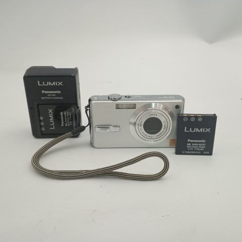 Panasonic LUMIX DMC-FX7 Silver コンパクトデジタルカメラ拍卖