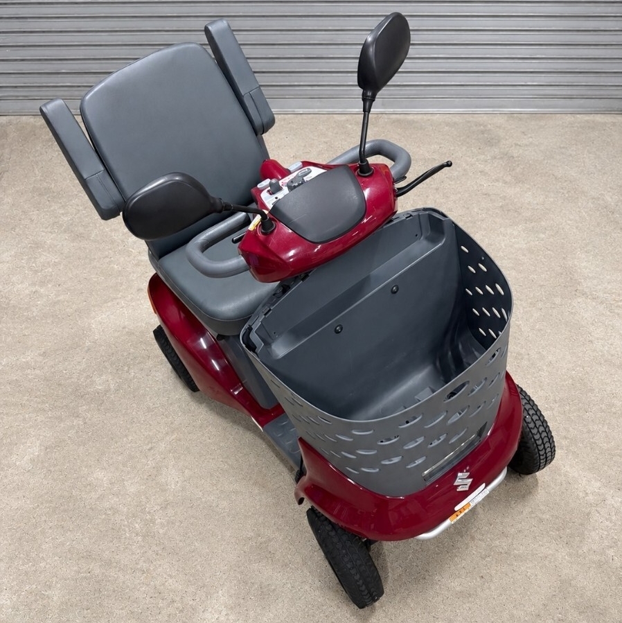 スズキハンドル型電動車いす セニアカー SUZUKIシニアカー電動車椅子メタリックレッド 動作確認済 コンセント充電式 現状品 中古保管品拍卖