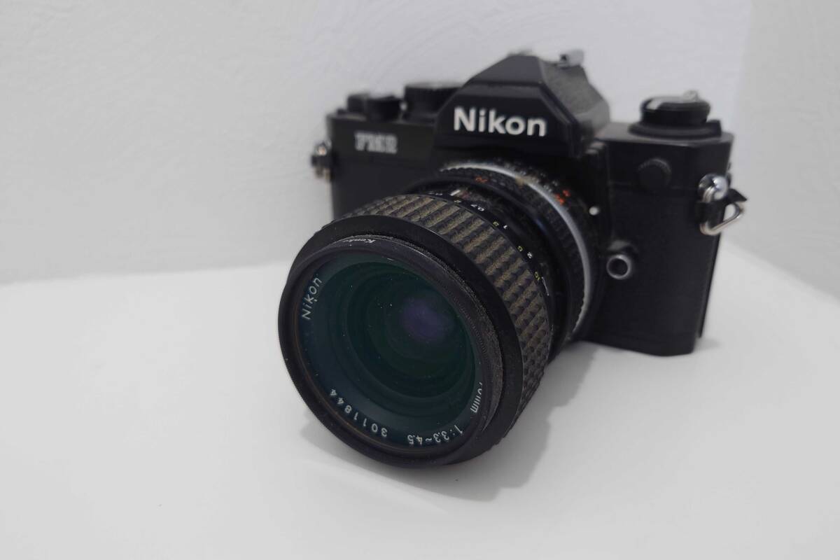 Nikon FM2 Zoom-NIKKOR 35~70mm 1:3.3~4.5拍卖