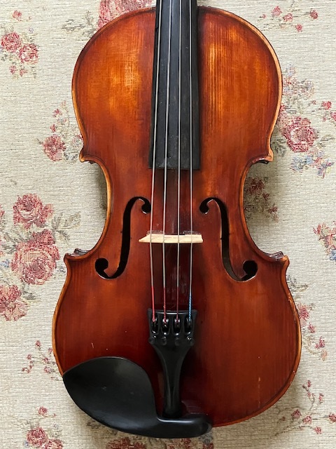 深みのある音でよく鳴る古いフレンチ・ビオラ(39.5センチ) 拍卖