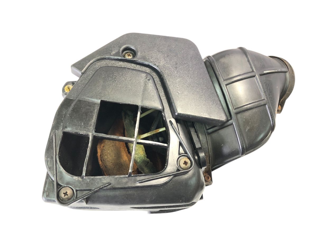SUZUKI TS200R SH12A エアクリーナーボックス 補修ベースにも(中古)2931-N3932拍卖