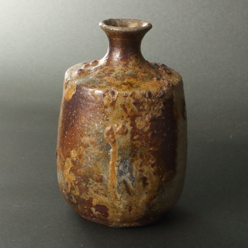 委託HK◇時代 備前徳利 香山の印有(茶道具 陶磁器 陶芸 備前焼 古備前 酒器 酒次 お猪口 ぐい呑み 日本酒 懐石 料理 花器 花瓶 一輪挿し)拍卖
