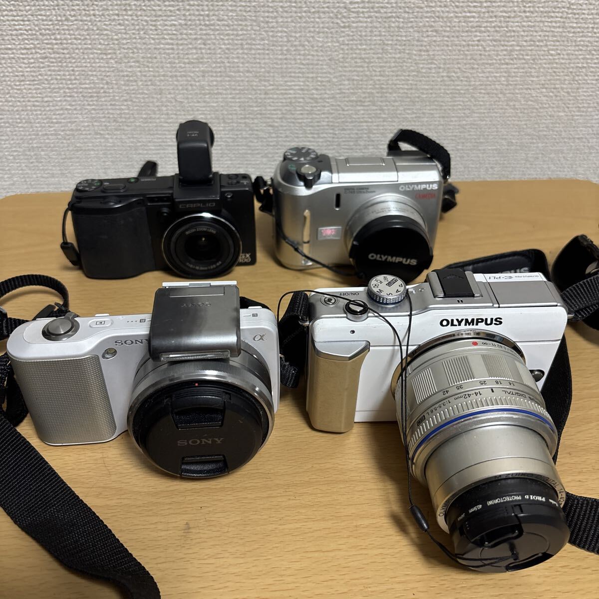 【動作未確認】デジタルカメラ本体のみ まとめ売り 4台セット OLYMPUS SONY RICOHなど E-PL1拍卖