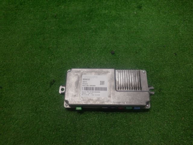 ★ボルボ V60 DBA-ZB420 クロスカントリー T5 AWD プロ★カメラコンピューター 32243137拍卖