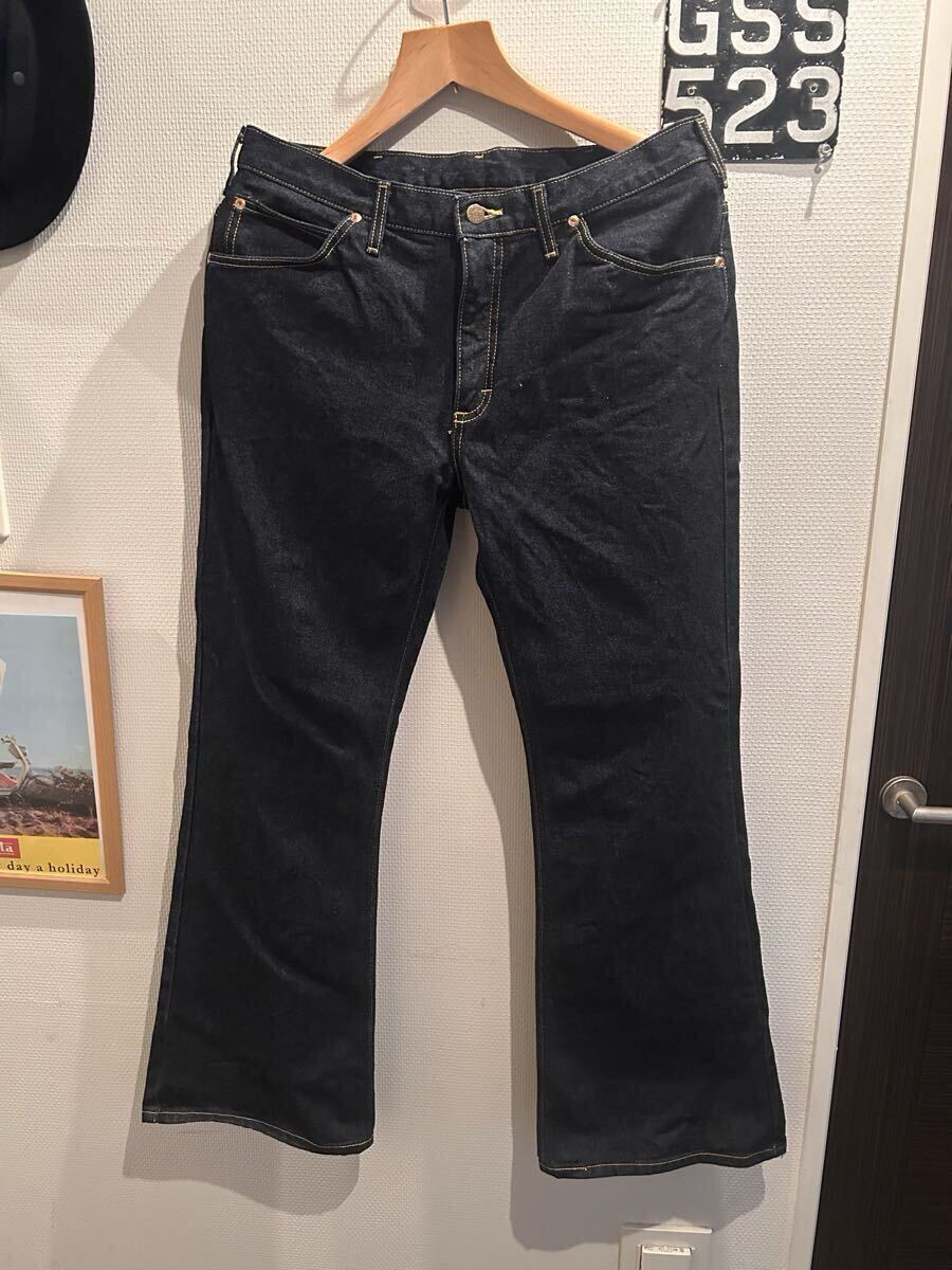 未着用 新品 Lee リー 202 希少 36インチ BELL BOTTOMS ベルボトム RIDERS メンズ フレアージーンズ 日本製 濃紺 ジーンズ デニム拍卖