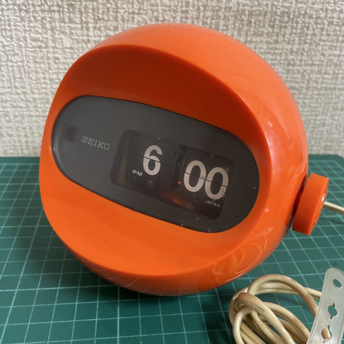 ジャンク品/パタパタ時計/SEIKO/セイコー/フリップクロック/コンセント式/バックライト動作、アンティーク 置時計 当時物拍卖