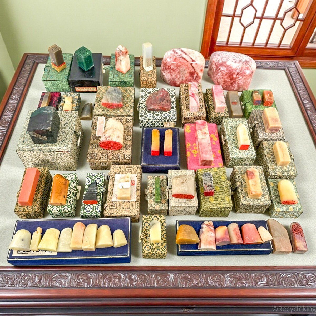 高級 中国 石印材 寿山/芙蓉/広緑玉 50点 篆刻 印刻 書道家 印章 印鑑 石材 書道具 20260531-26拍卖