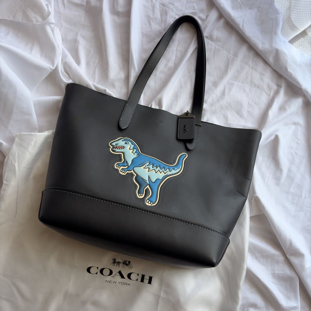1円〜【極美品】 COACH コーチ 1941 レキシー ゴッサム トートバッグ 11087 ネイビー A4 肩掛け ビジネスユース 大容量 恐竜拍卖