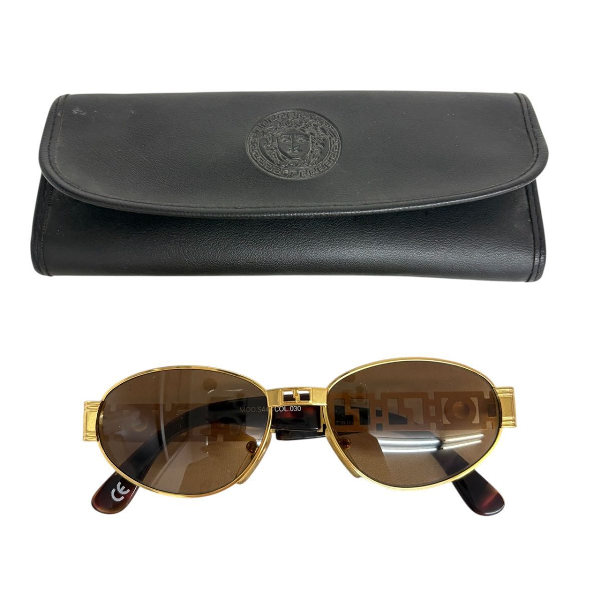 D274-UT4-4 GIANNI VERSACE ジャンニヴェルサーチ サングラス アイウェア MOD.S44 COL.030 メデューサ べっ甲調 ソフトケース付き KA拍卖