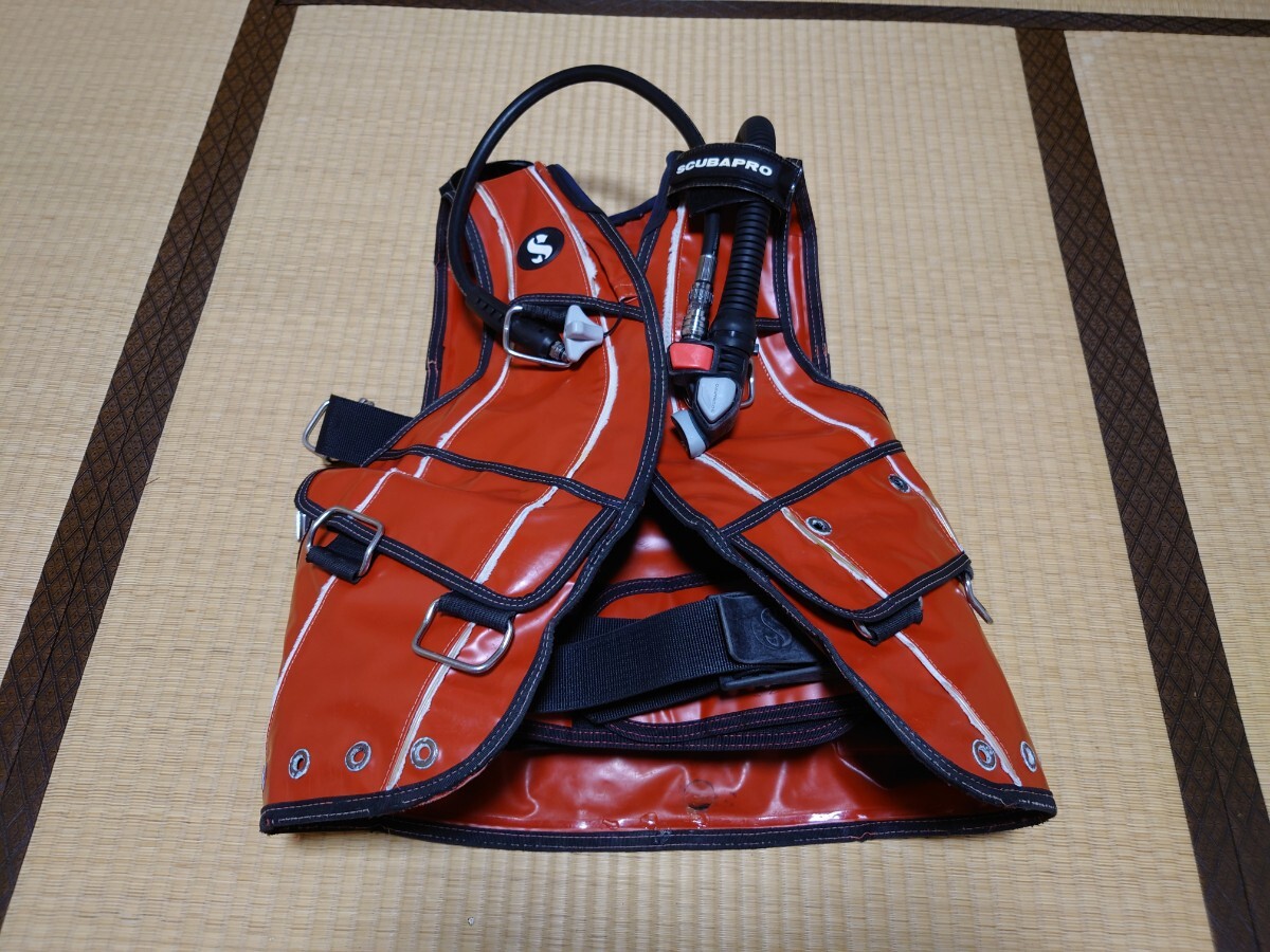 SCUBAPRO スキューバプロ BCジャケット ダイビング器材 レッド拍卖