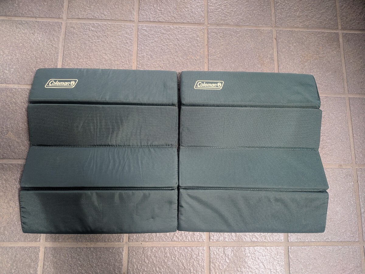 Coleman コールマン アウトドア座布団 2個 ケースあり拍卖