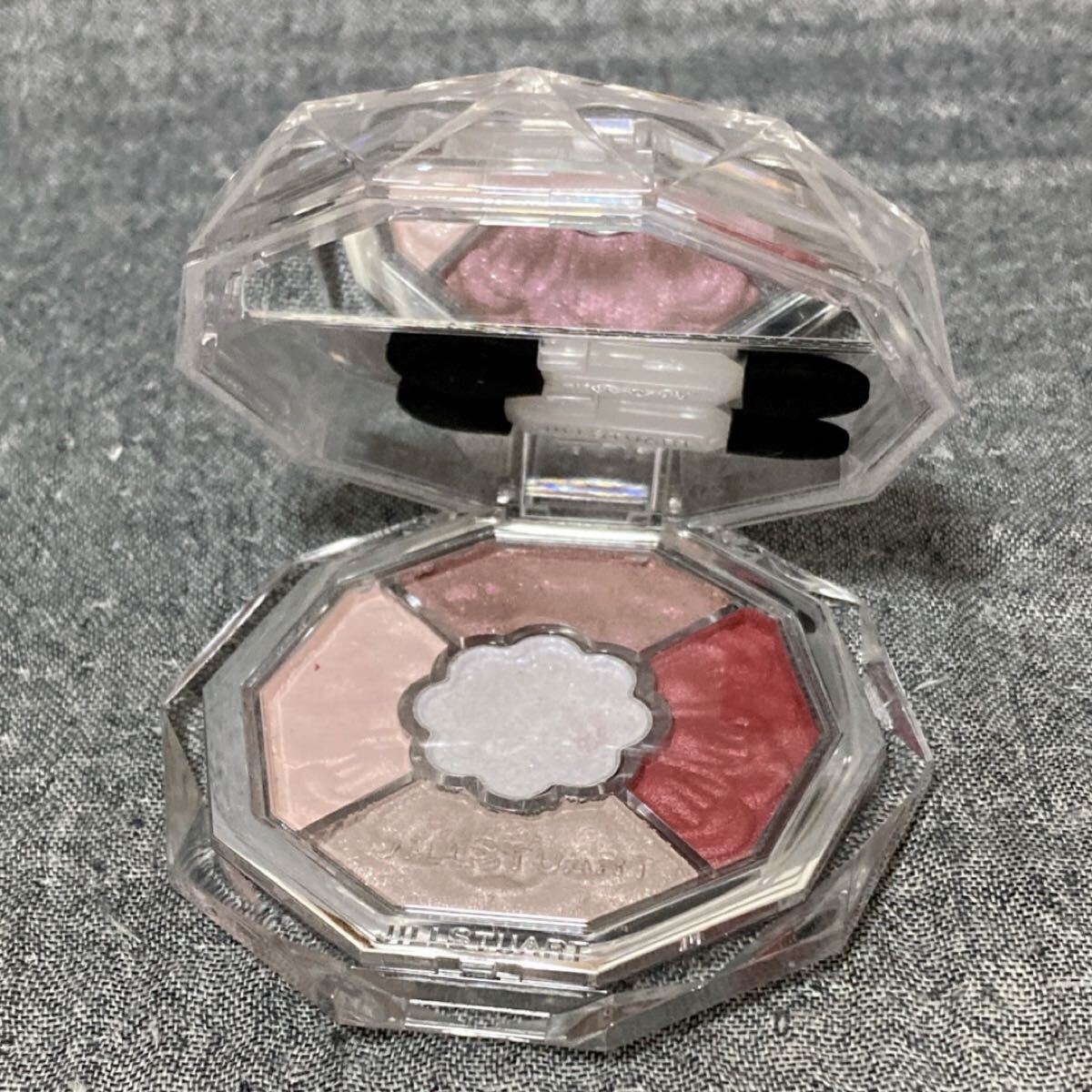 G6F235◆ ジルスチュアート JILLSTUART ブルームクチュールアイズ ジュエルドブーケ 04 calandiva garnet アイカラー アイシャドウ 6g拍卖
