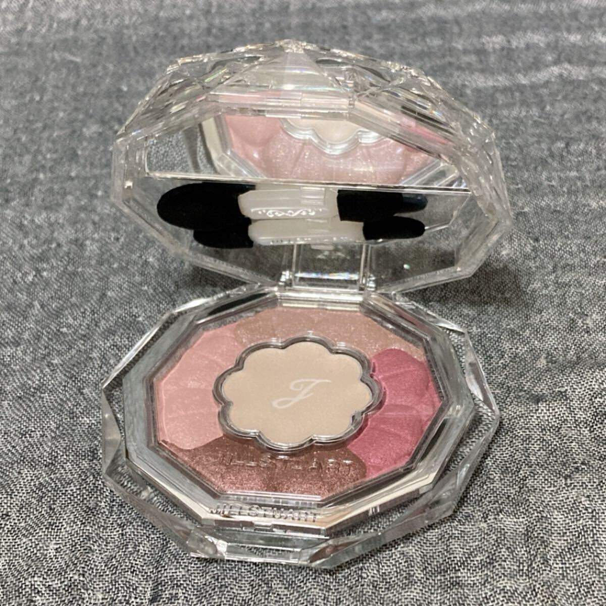 G6F270◆新古品◆ ジルスチュアート JILLSTUART ブルームクチュールアイズ 09 raspberry petal アイカラー アイシャドウ 6g拍卖