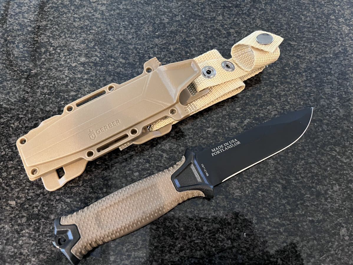 GERBER ガーバー アウトドアサバイバルナイフ シース付き キャンプ・ハンティングに最適拍卖