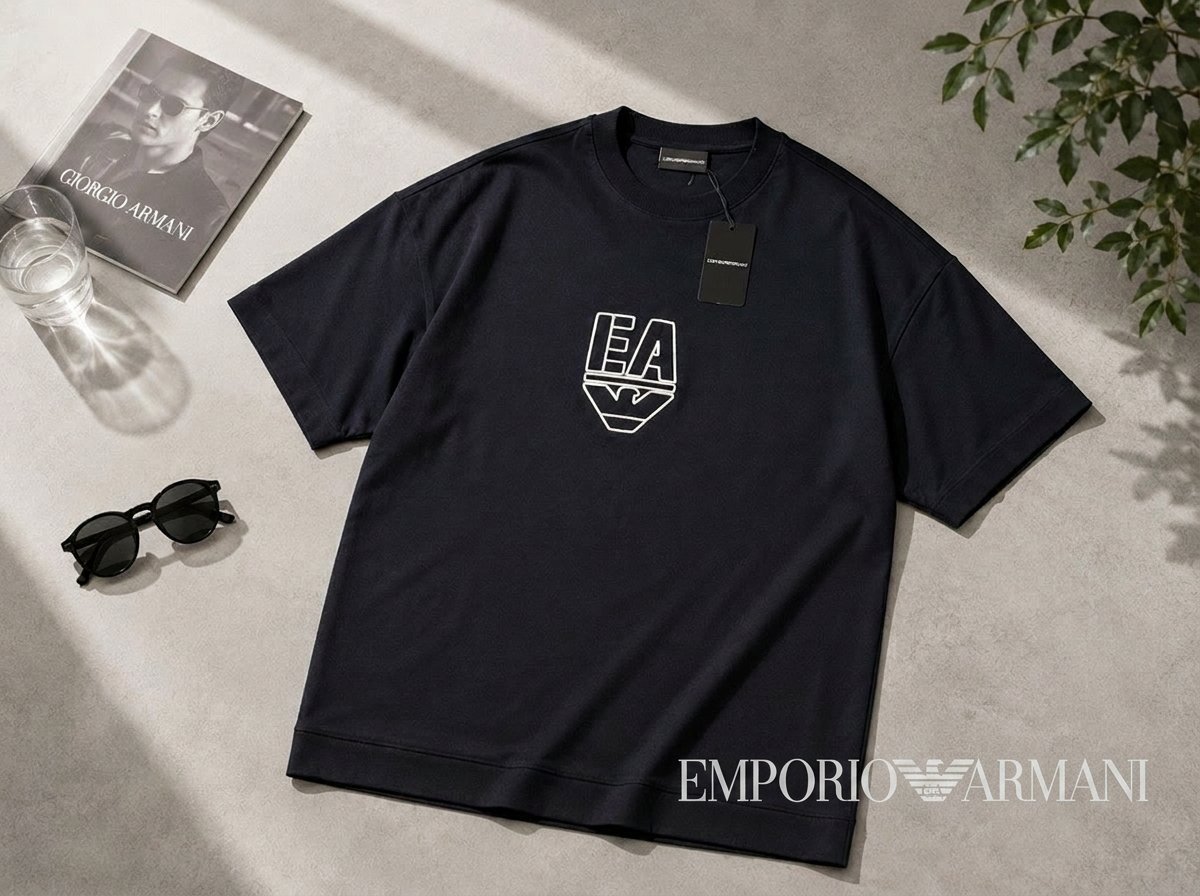 5万新品◆XXL◆【EMPORIOアルマーニ】薄手接触冷感EA×イーグルロゴ刺しゅうTシャツ 濃紺ダークネイビー 1円拍卖