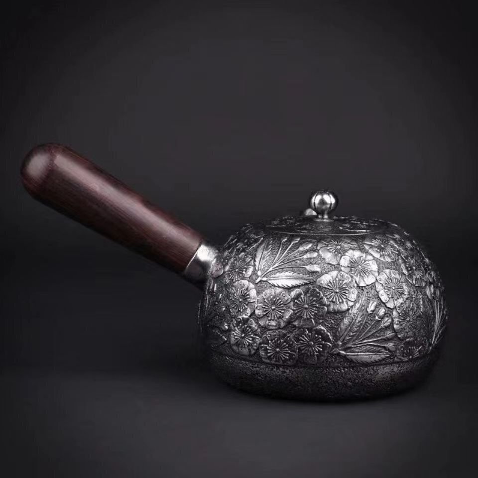 新品未使用★ 砂鉄 鉄器 鉄壺 コーティングなし 手作り鉄 やかんを沸かす お茶の道具 600ML拍卖