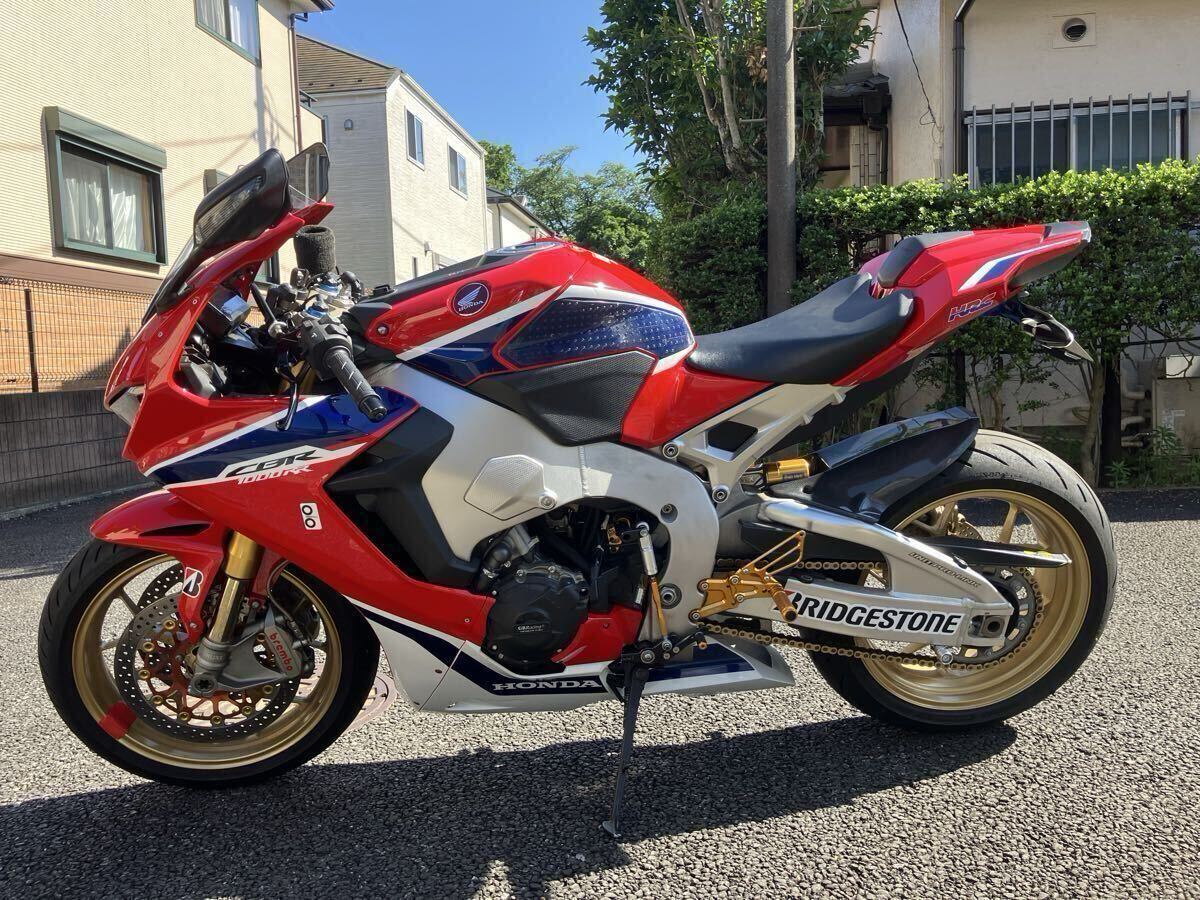 ホンダ 2017年式CBR1000RR SP1カスタム多数拍卖