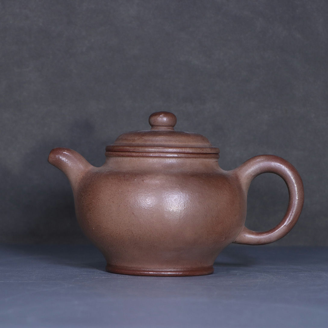 ◆旧家買出品◆W7809時代朱泥 大亨 在銘 時代朱泥 紫砂大亨倣古壺/紫砂 煎茶道具 朱泥 茶壺拍卖
